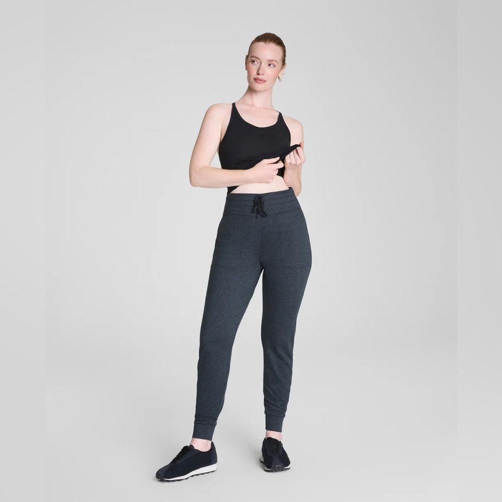 NWT SPANXsupersmooth SoftStretch
Slim Jogger- Large Tall